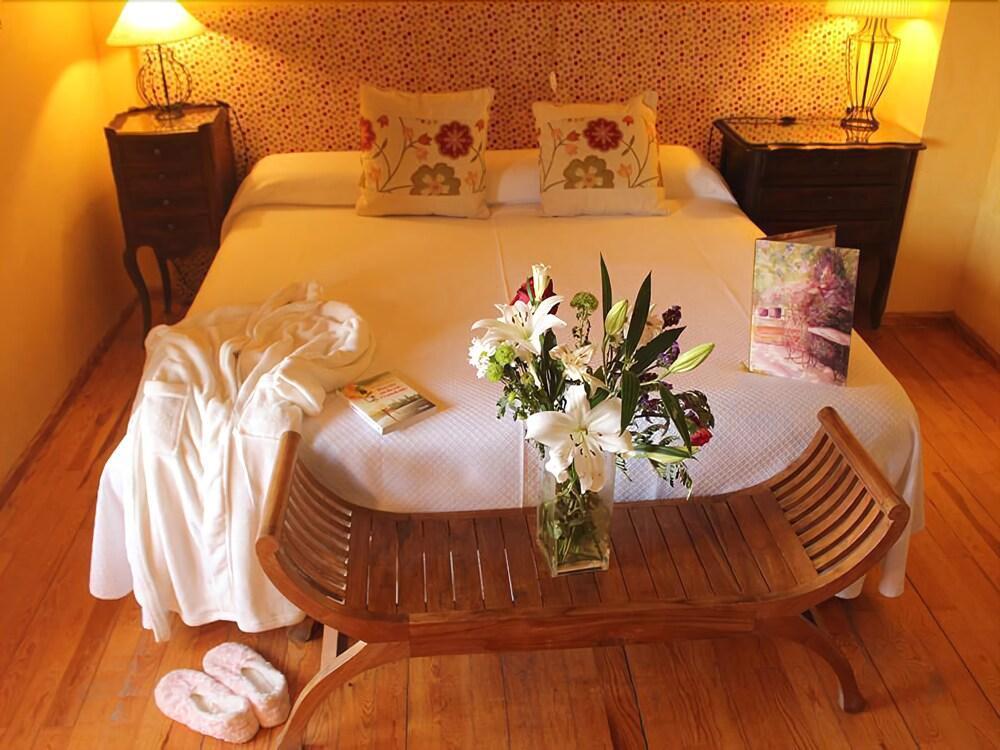 Hotel Rural Mas Fontanelles Biar Luaran gambar