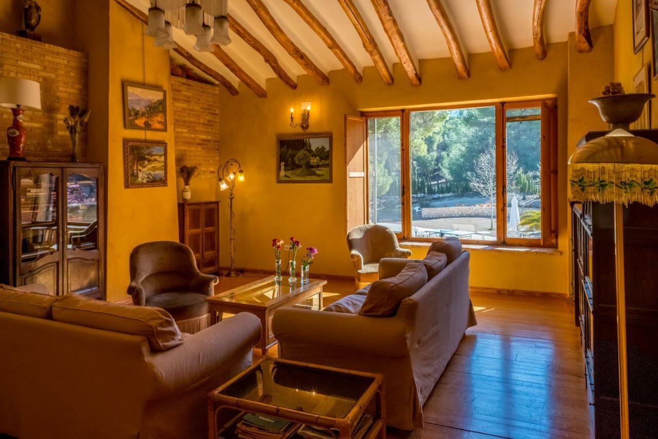 Hotel Rural Mas Fontanelles Biar Luaran gambar
