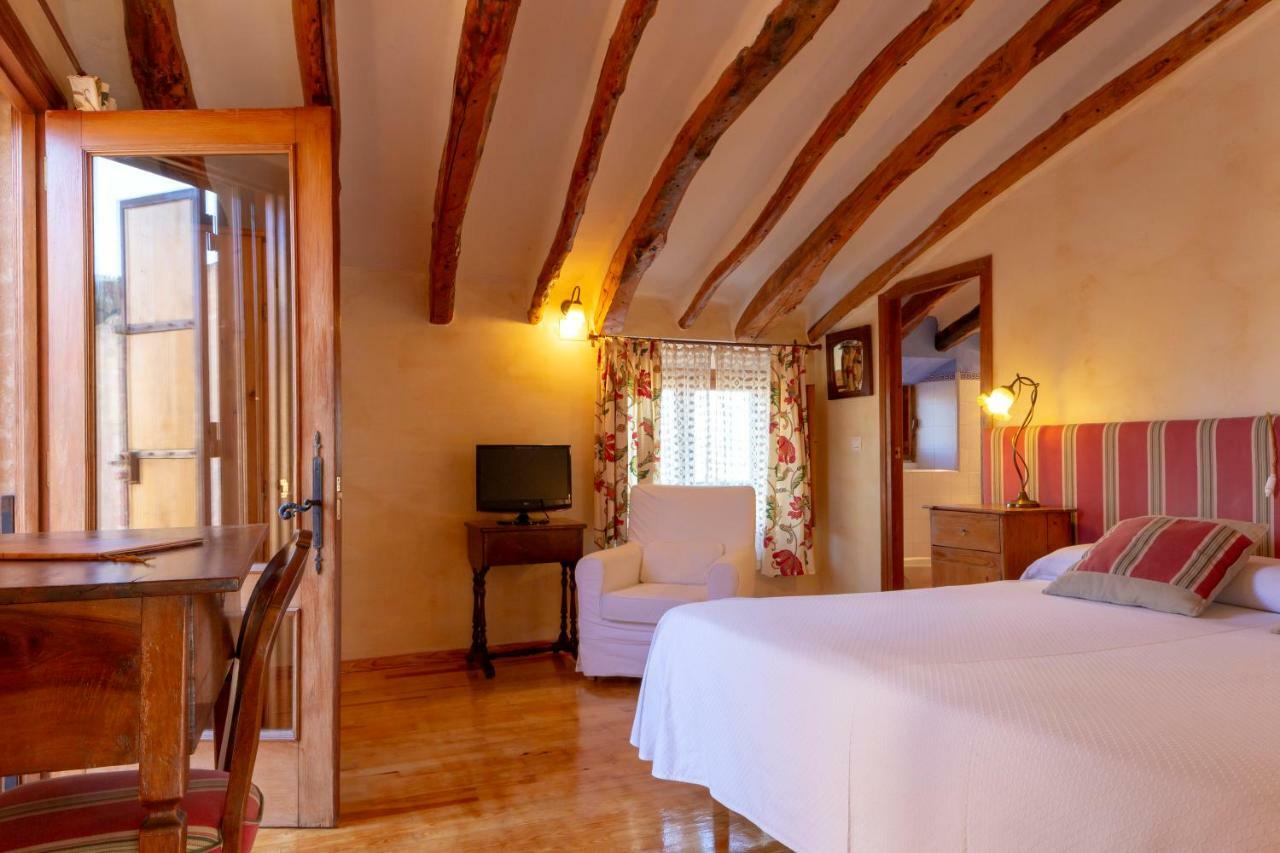 Hotel Rural Mas Fontanelles Biar Luaran gambar